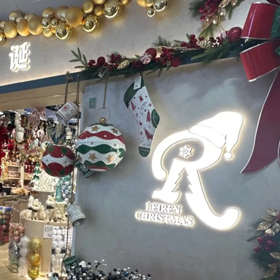 LED Christmas Door Wreath
